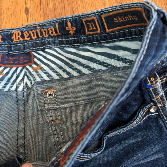 Rock Revival Jeans - Picture 4 of 4